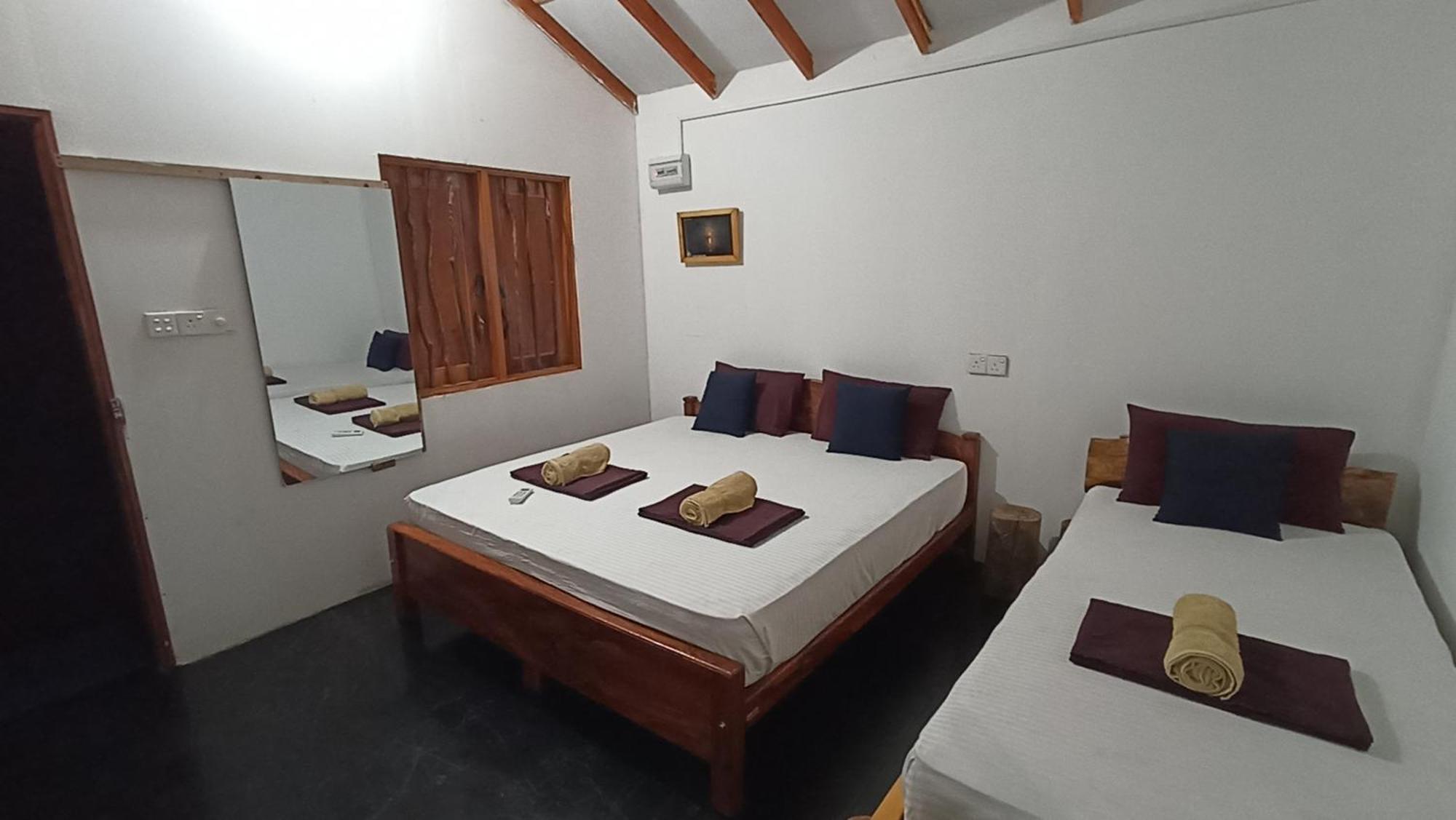 Nature Beach Huts Trincomalee Exterior foto